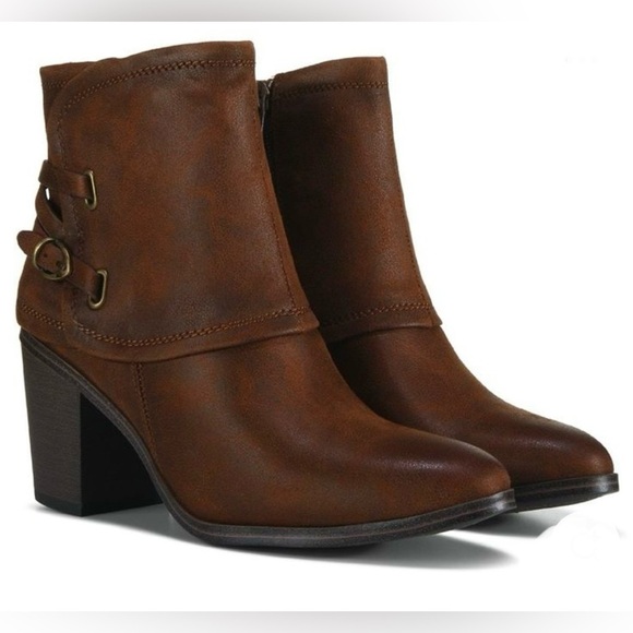 Baretraps Kacey Cuffed Ankle Bootie Faux Suede Western Brown 10 NEW - Picture 1 of 12